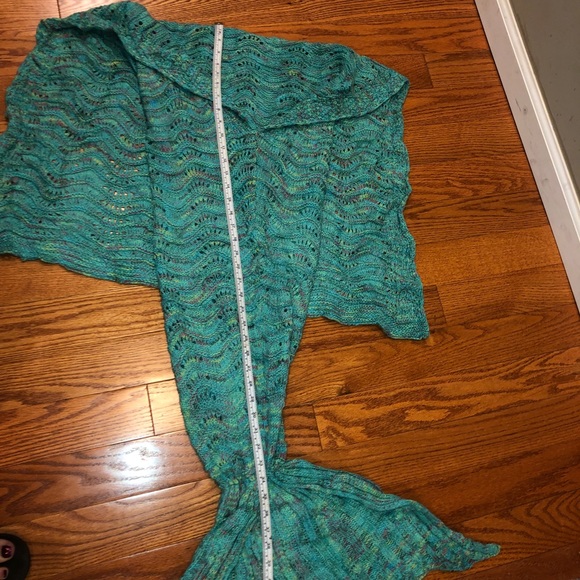 Mermaid tail blanket - Picture 8 of 9